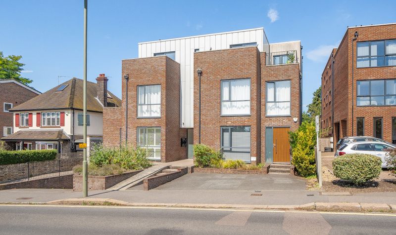 Alexandra Road, Epsom, KT17