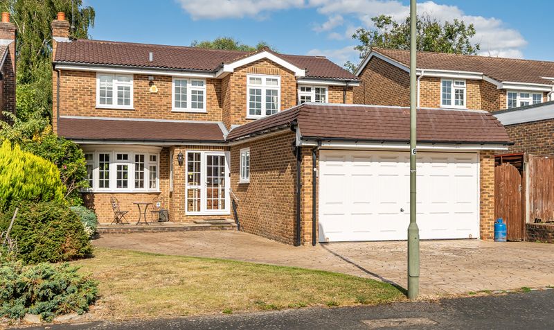 Windmill Close, Epsom, KT17