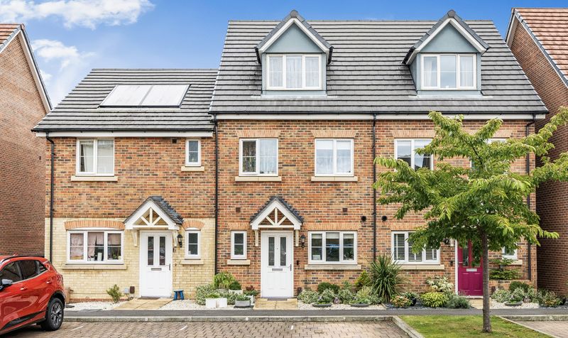 Winter Close, Epsom, KT17