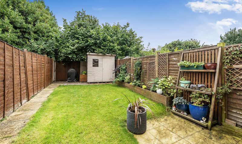 Winter Close, Epsom, KT17