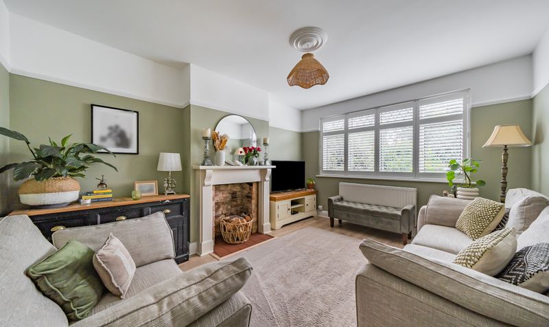 Craddocks Avenue, Ashtead, KT21