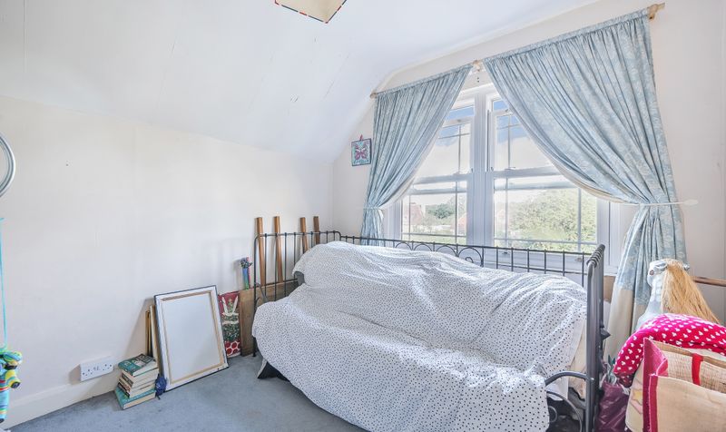 Links Road, Ashtead, KT21