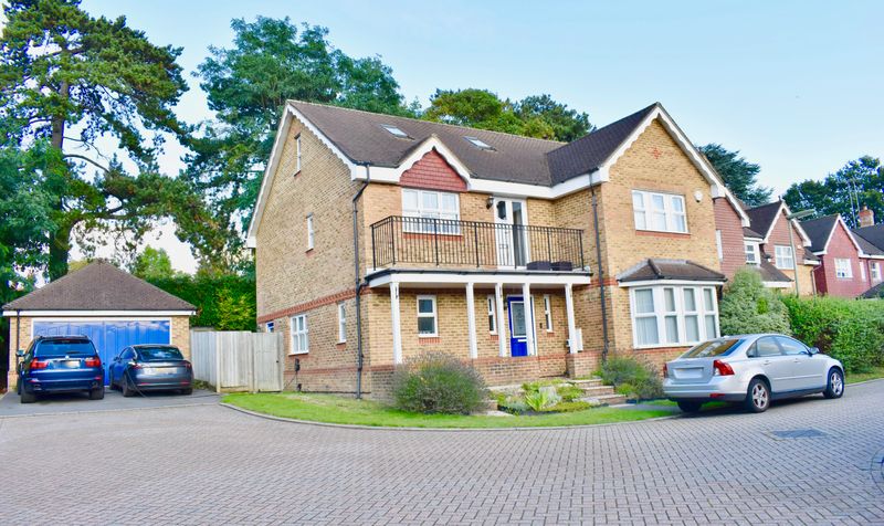 Quarry Gardens, Leatherhead, KT22