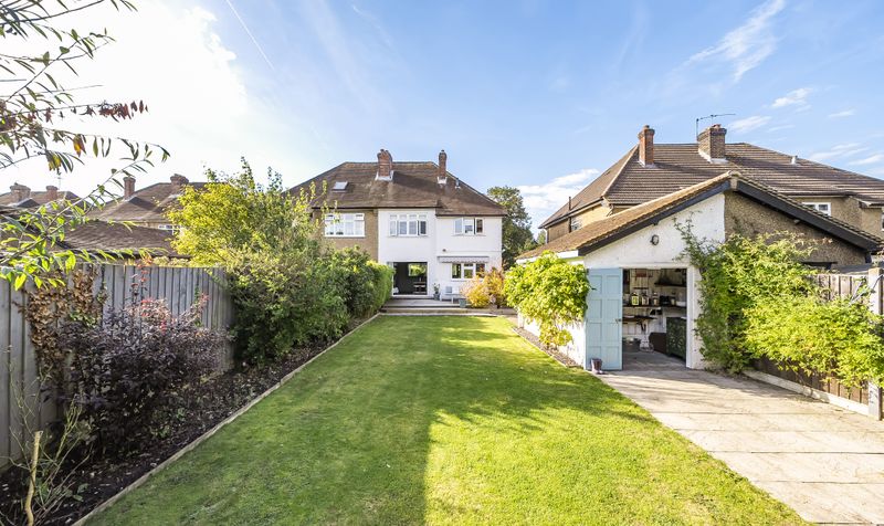 Dorking Road, Epsom, KT18