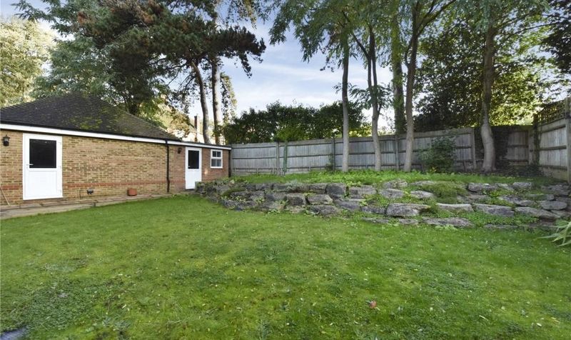 Quarry Gardens, Leatherhead, KT22