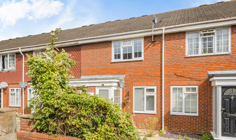 Delaporte Close, Epsom, KT17