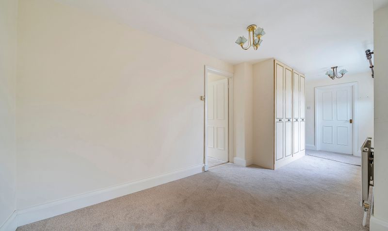 Dorking Road, Epsom, KT18