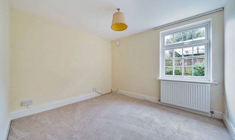 Dorking Road, Epsom, KT18