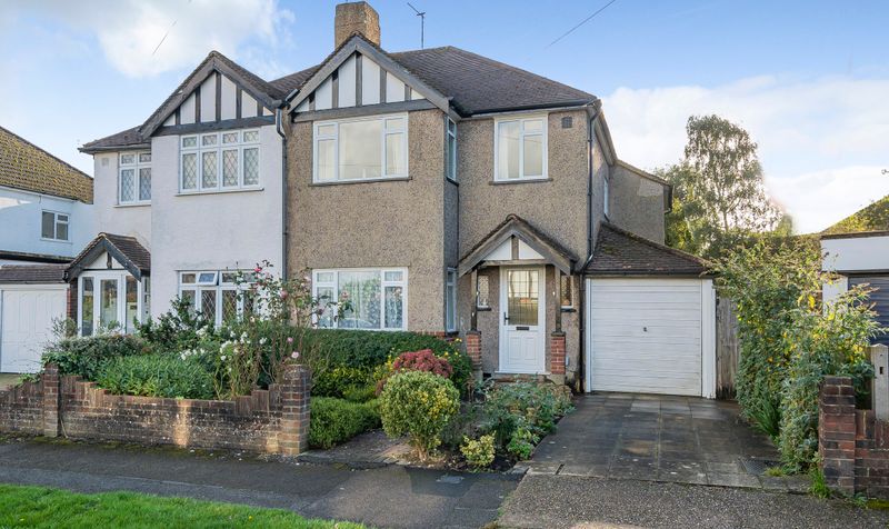 Hazon Way, Epsom, KT19