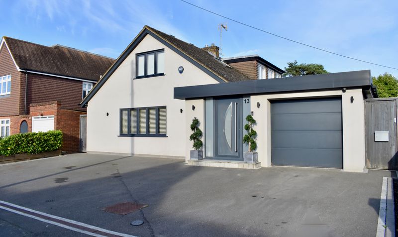 West Farm Close, Ashtead, KT21