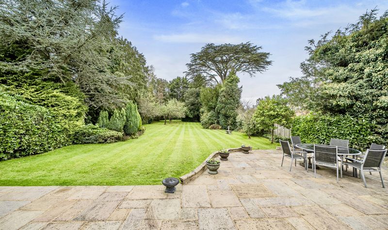 Rookery Hill, Ashtead, KT21