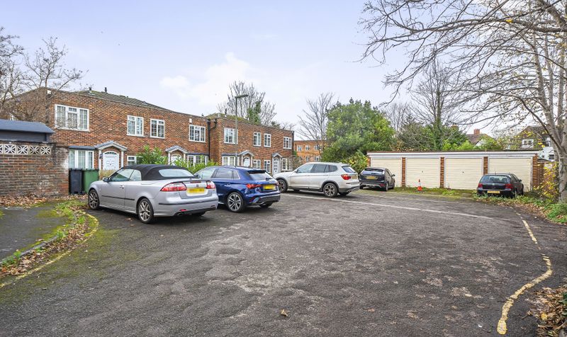 St. Martins Avenue, Epsom, KT18