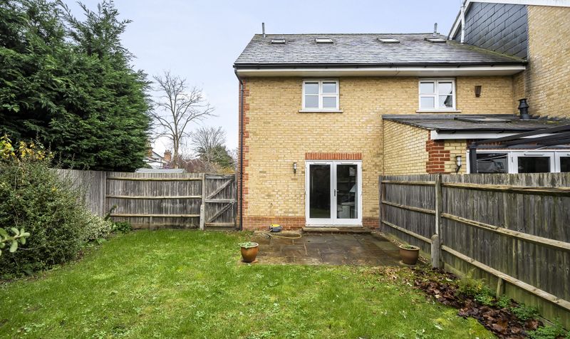 St. James Close, Epsom, KT18