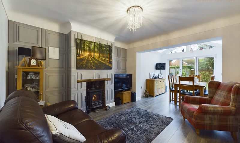 Pear Tree Way, Newton, CH2
