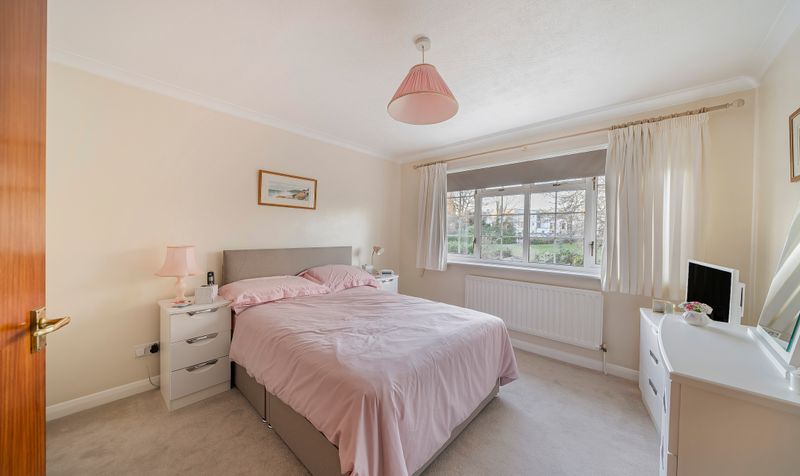 Sheraton Drive, Epsom, KT19