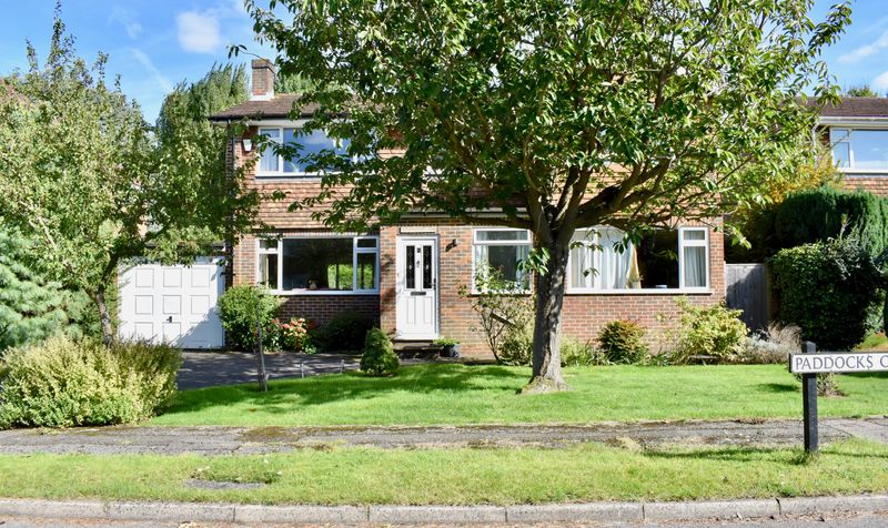 Paddocks Close, Ashtead, KT21