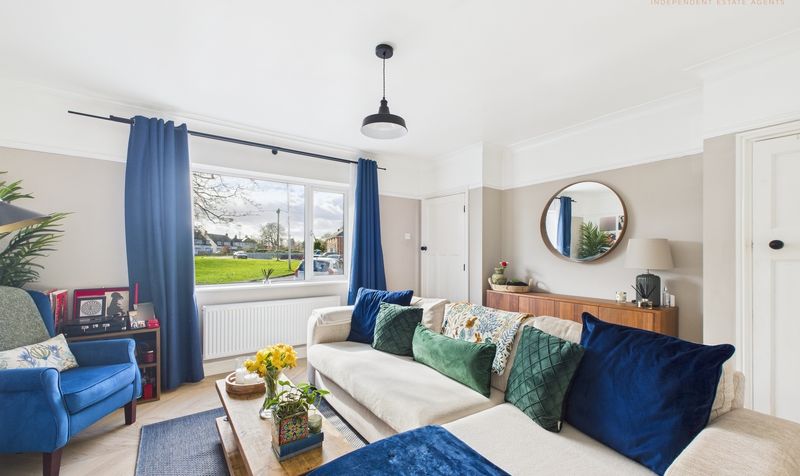 Acres Lane, Upton, CH2