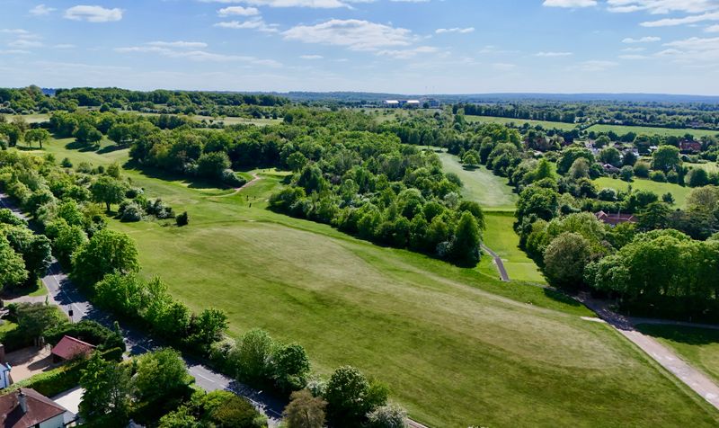 Longdown Lane South, Epsom, KT17
