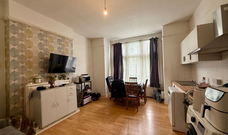 Randolph Road, Epsom, KT17
