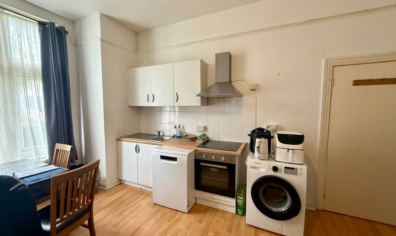 Randolph Road, Epsom, KT17