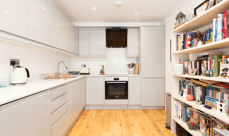 1 Bedroom Maisonette For Sale – Paynes Park, Hitchin, SG5 3
