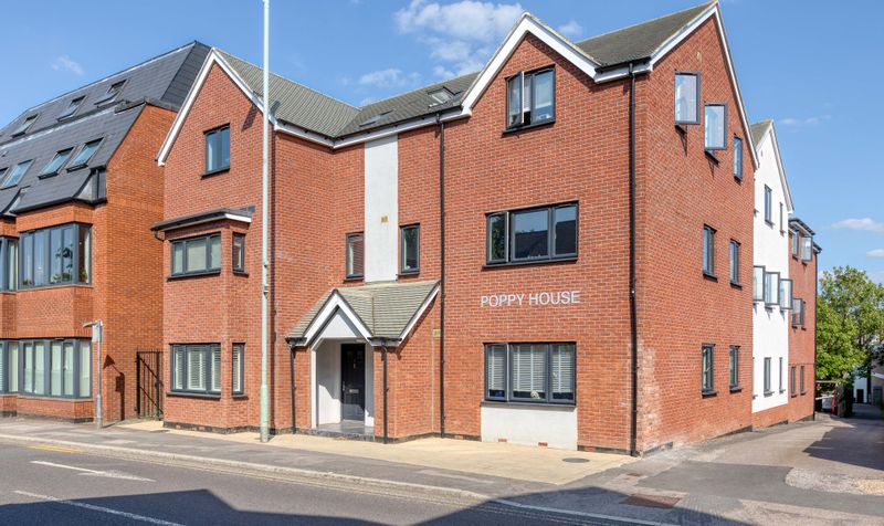 1 Bedroom Maisonette For Sale – Paynes Park, Hitchin, SG5