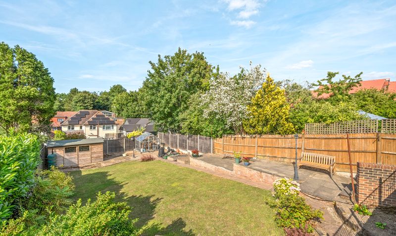 Grosvenor Road, Epsom, KT18