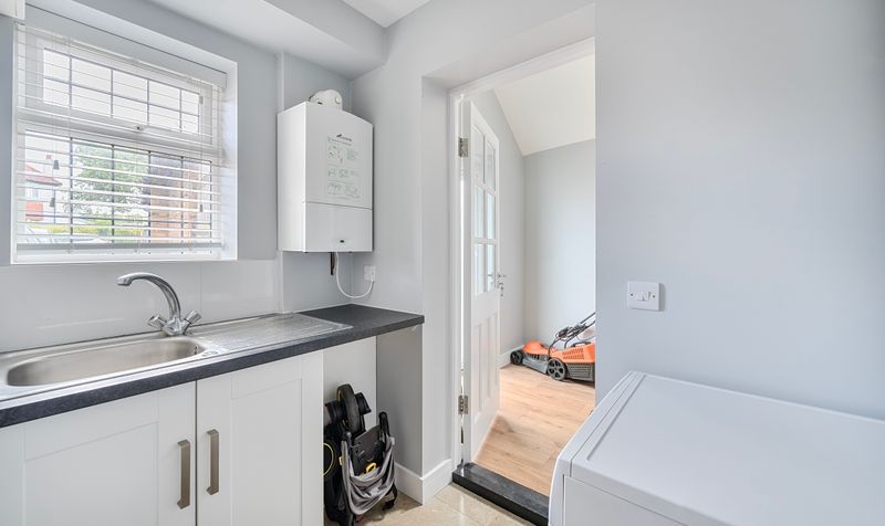Whitehorse Drive, Epsom, KT18