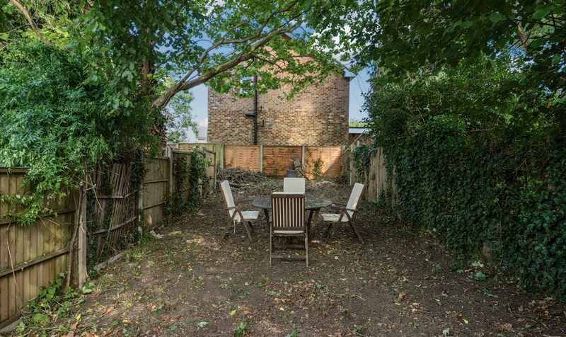 Worple Road, Epsom, KT18