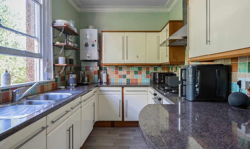 Worple Road, Epsom, KT18