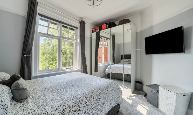 Worple Road, Epsom, KT18