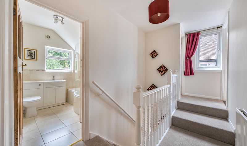 Dudley Grove, Epsom, KT18