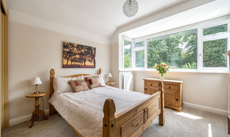 Dudley Grove, Epsom, KT18