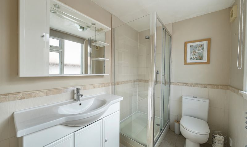 Dudley Grove, Epsom, KT18