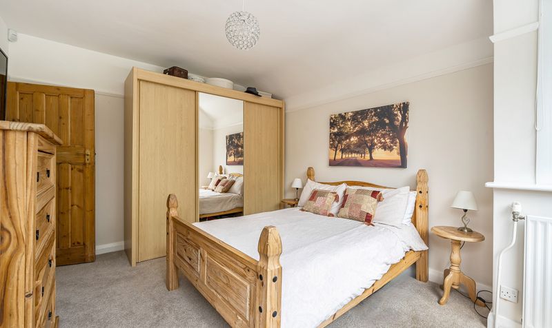 Dudley Grove, Epsom, KT18