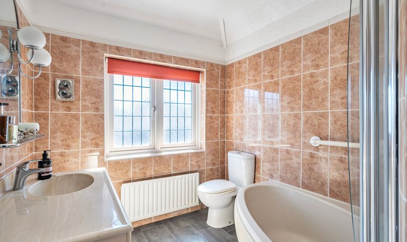 Albert Road, Epsom, KT17