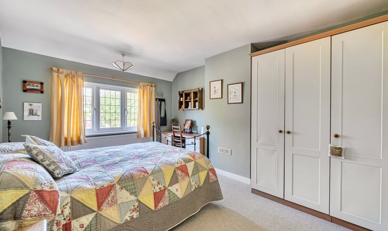 Albert Road, Epsom, KT17