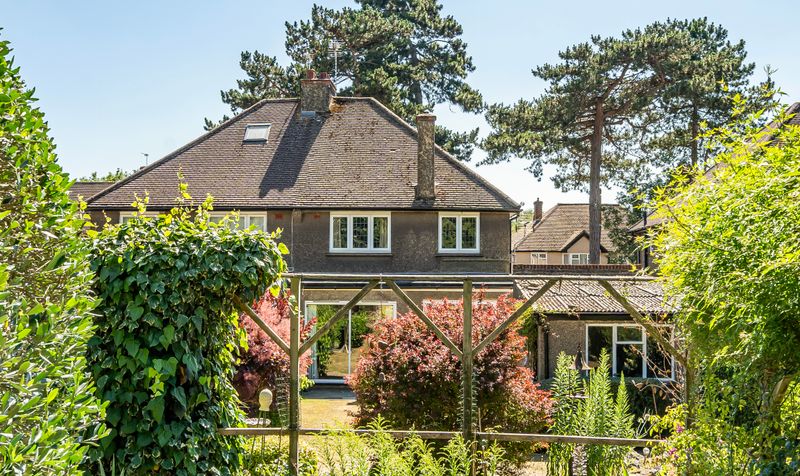 Albert Road, Epsom, KT17