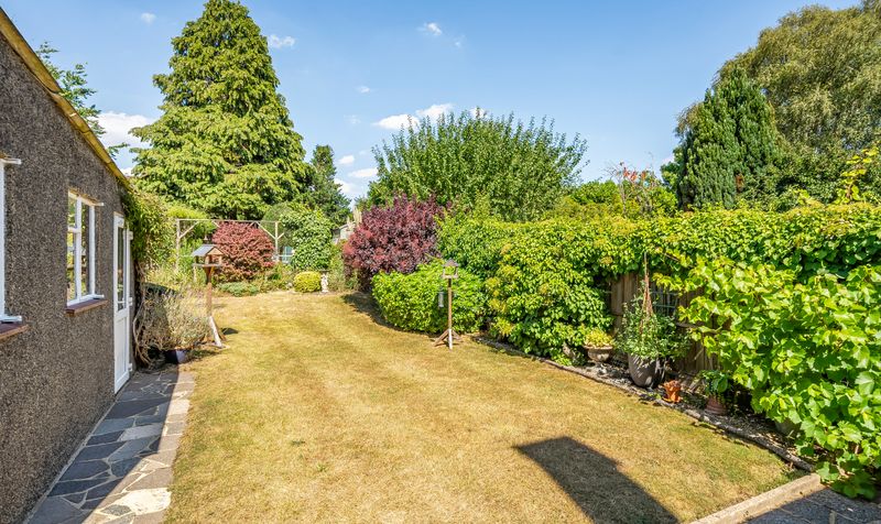 Albert Road, Epsom, KT17