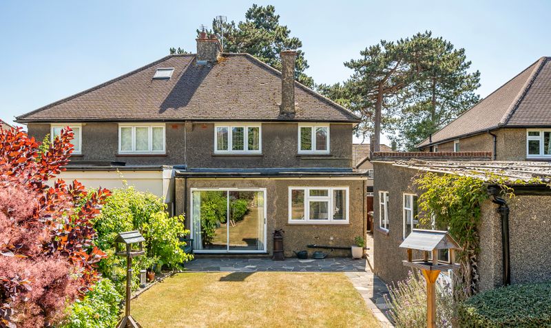 Albert Road, Epsom, KT17