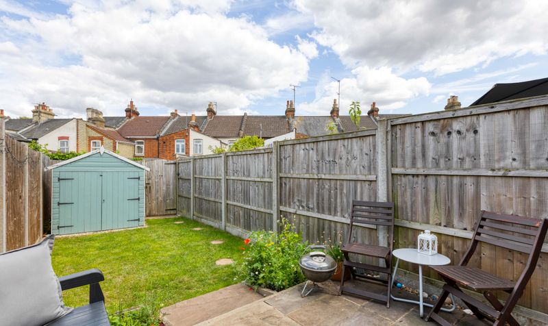 3 Bedroom House For Sale – Water Lane, Hitchin, SG5 3