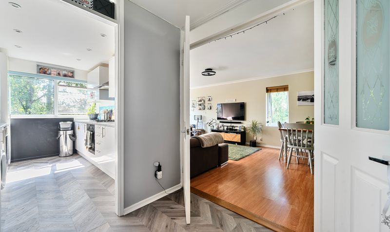 Chessington Road, Epsom, KT17