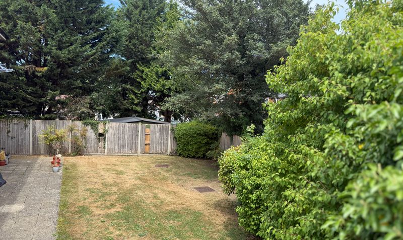 Vernon Close, Servalan Court, KT19