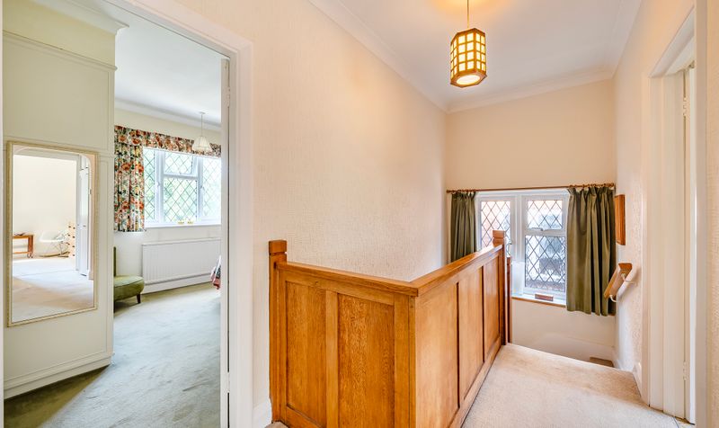 Newton Wood Road, Ashtead, KT21