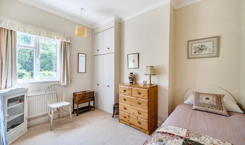 Newton Wood Road, Ashtead, KT21
