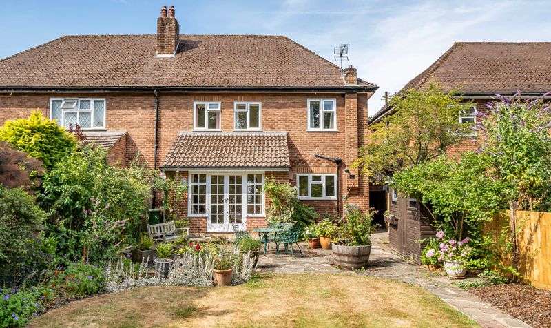 Newton Wood Road, Ashtead, KT21