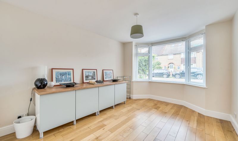 Copse Edge Avenue, Epsom, KT17