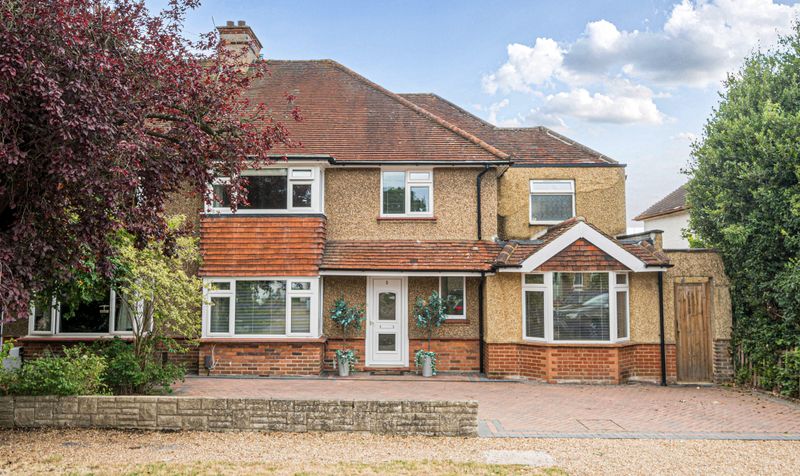 Copse Edge Avenue, Epsom, KT17
