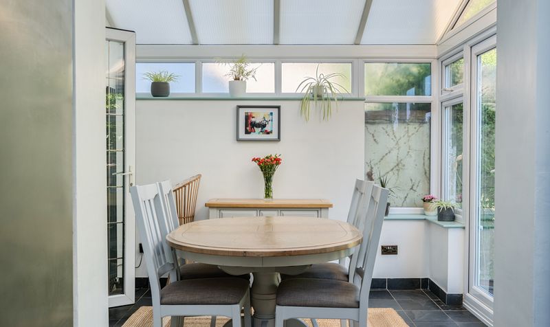 The Crescent, Epsom, KT18