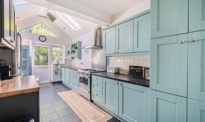 The Crescent, Epsom, KT18